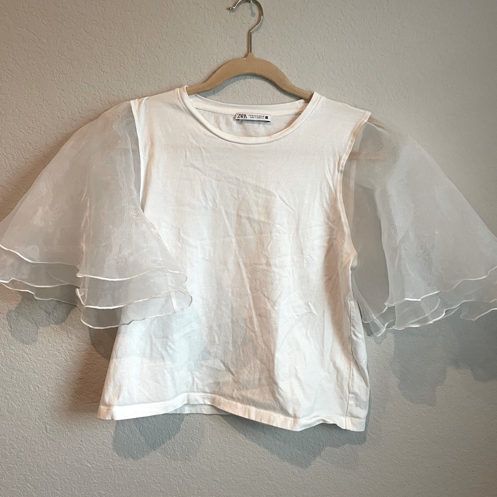 Zara Tulle Sleeve Tshirt  ⭐️BUNDLE & SAVE ⭐️